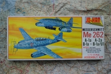images/productimages/small/Messerschmitt Me 262 A-1a  A-2a  B-1a  B-1a.U1 JO-HAN A-104 voor.jpg